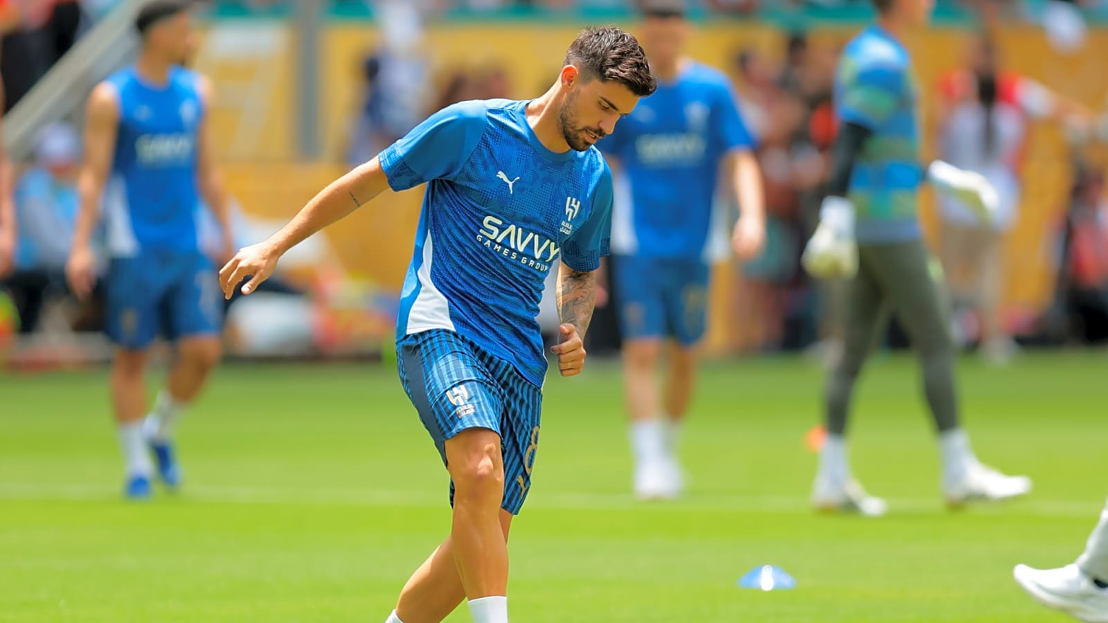 Tottenham receive transfer boost as £17m rated Al-Hilal midfielder wants PL return