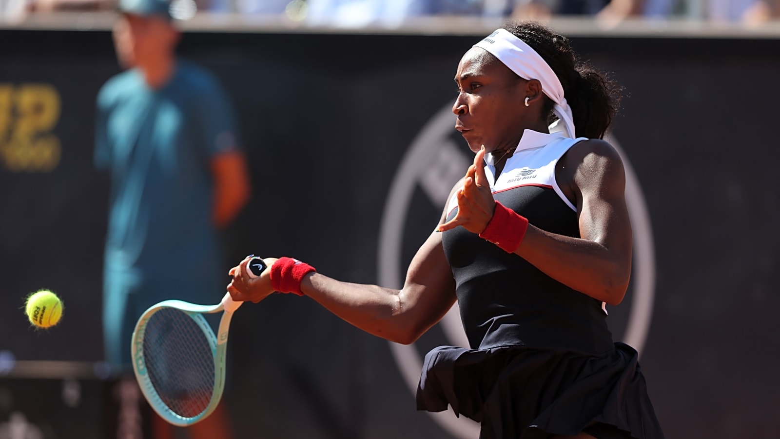 Daily Dose of Social Media: Gauff&#39;s Humorous mishap during Raducanu clash, Sinner&#39;s sportsmanship reaction to rival injury