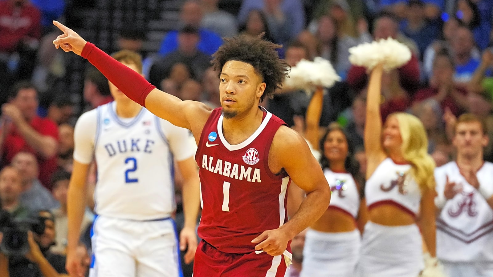 Former Alabama star Mark Sears signs 2-way contract for Bucks