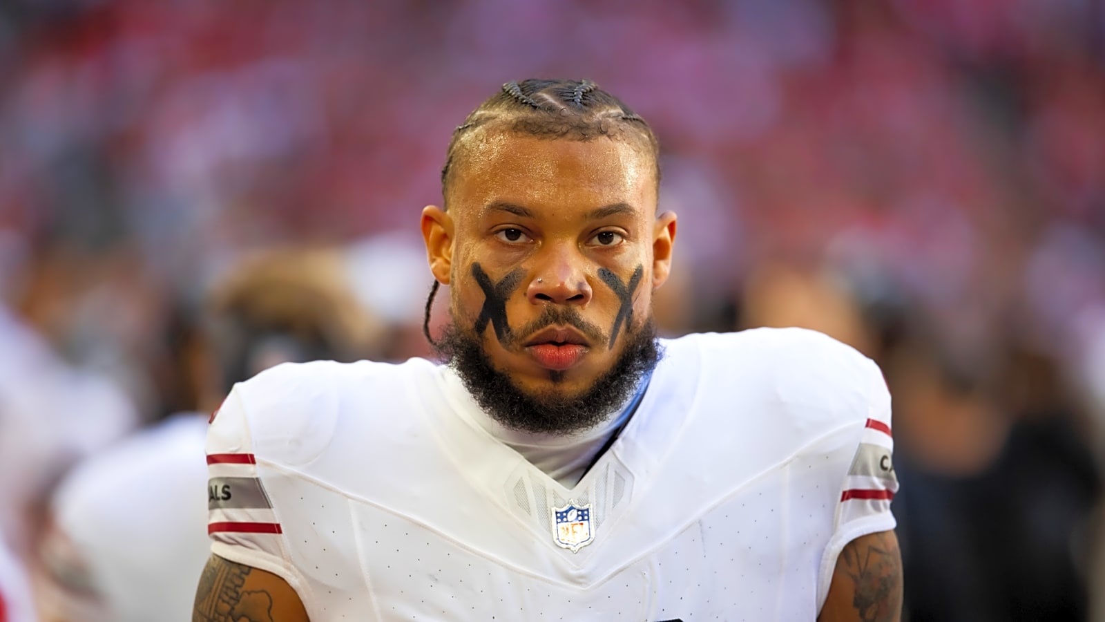 ‘Thirty Is A Very Scary Age’: Why Falcons LB Is Reading Self-Help Books