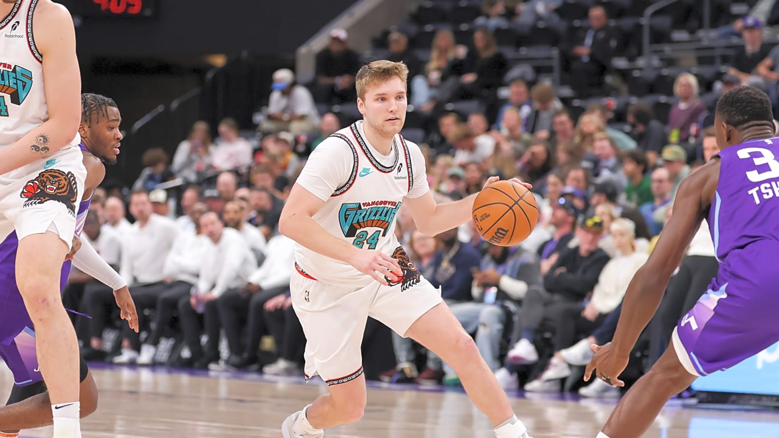 Grizzlies Sign Cam Spencer To Four-Year Contract