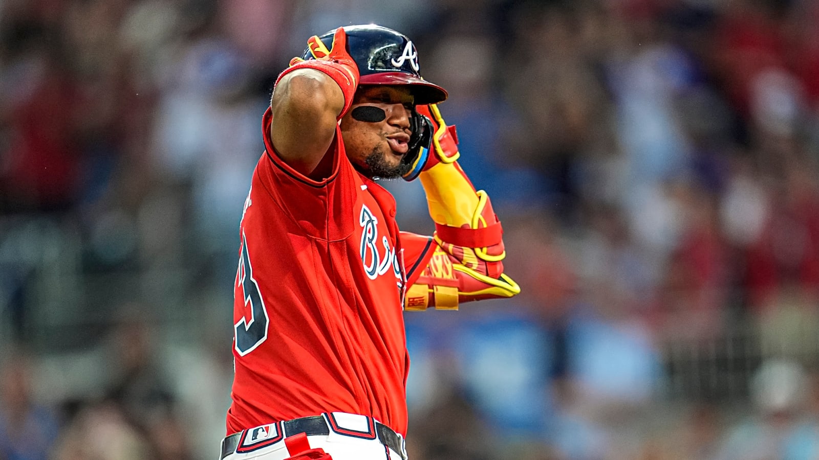  Ronald Acuña Jr. heads to IL with hamstring injury