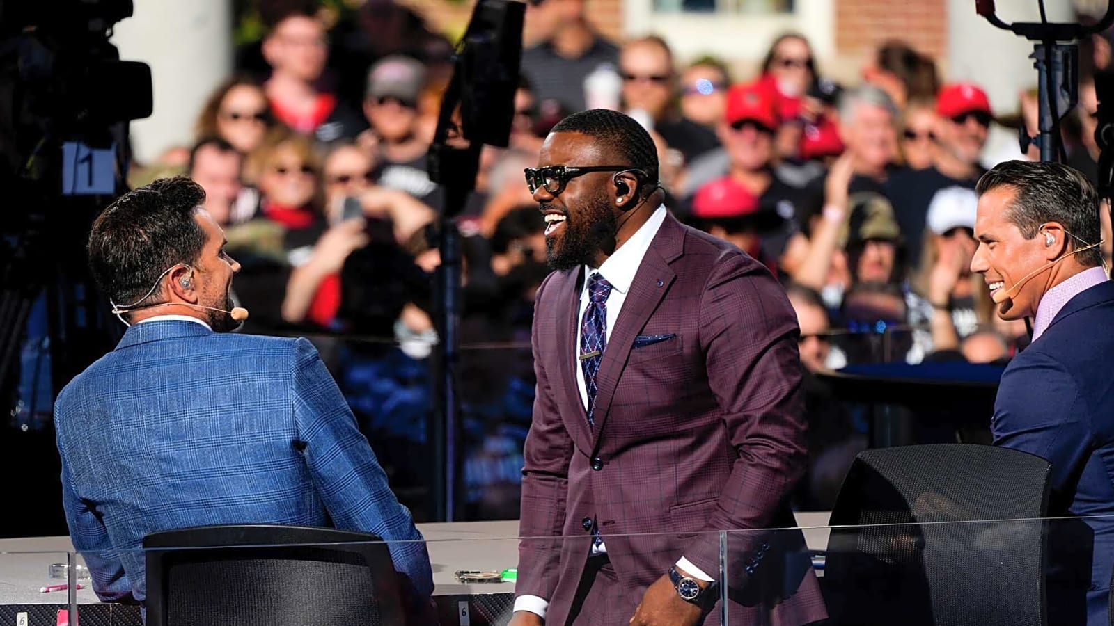 Former Alabama star issues apology to Kalen DeBoer