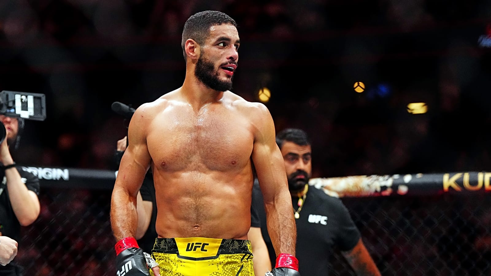 Bonfim Dominantes Muhammad At UFC Vegas 118