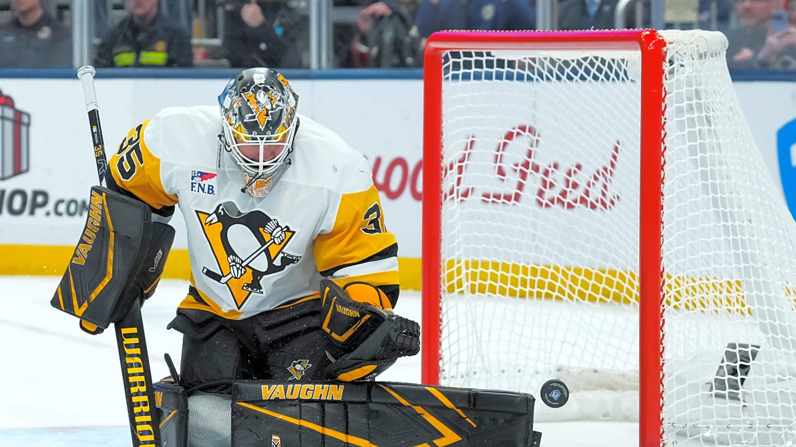 West notes: Oilers goaltending, Garland, Brossoit