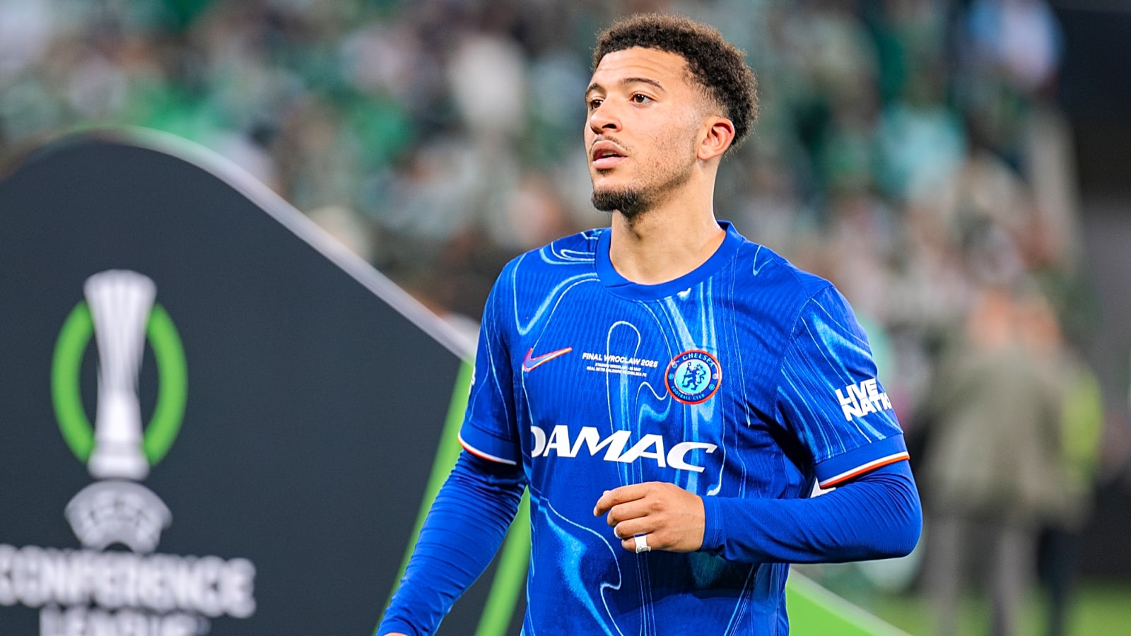 Manchester United plot fresh approach in their efforts to sell out-of-favour star
