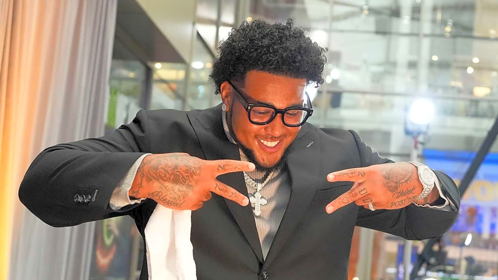 Kadyn Proctor tells why he is confident in Wilkin Formby starting at right tackle