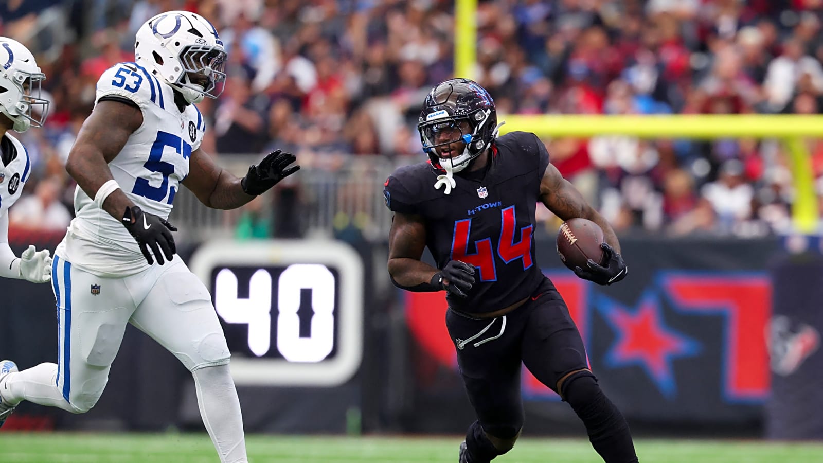 Colts Reunite With LB Germaine Pratt