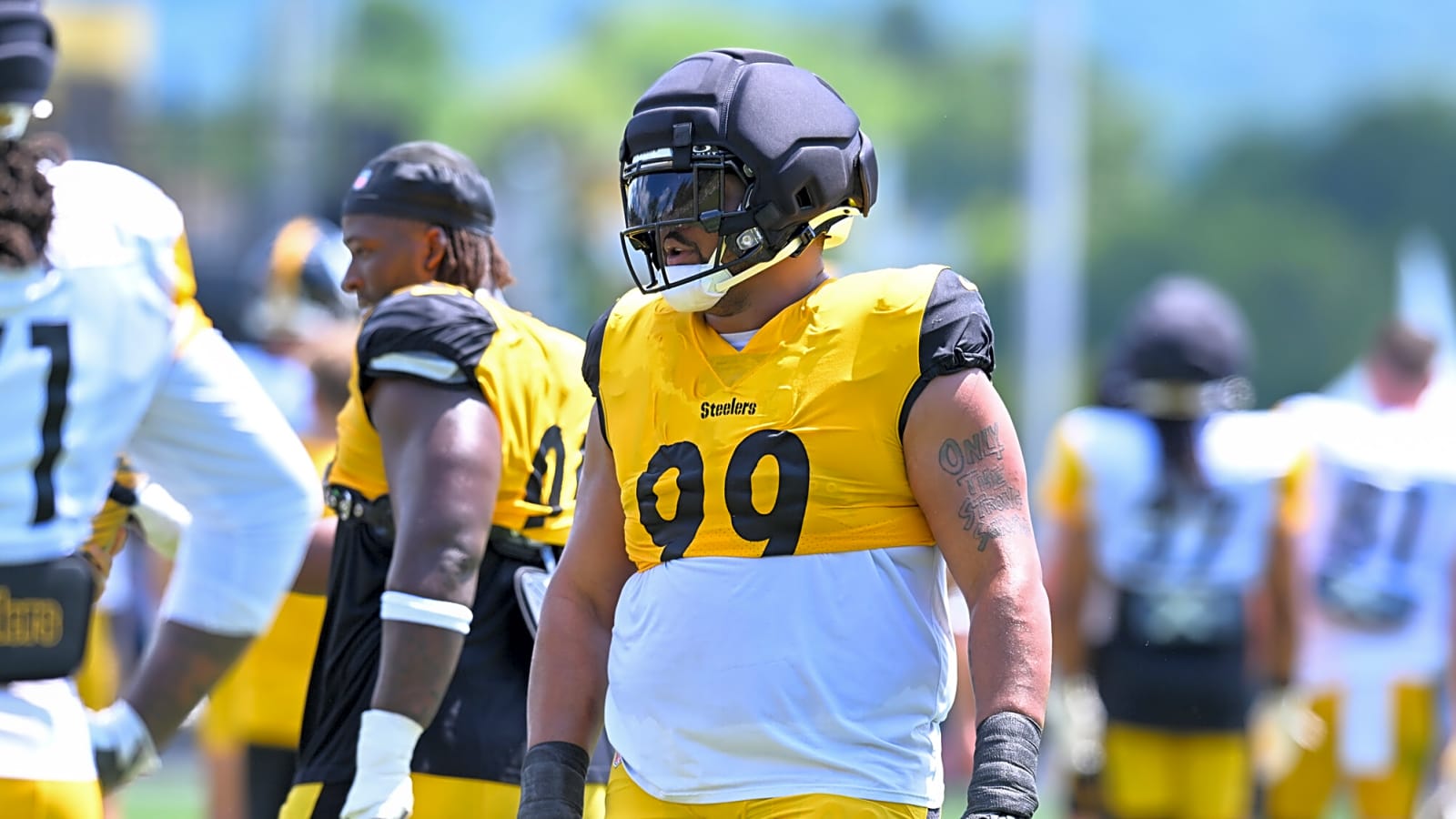 Steelers Placing DT Derrick Harmon On IR