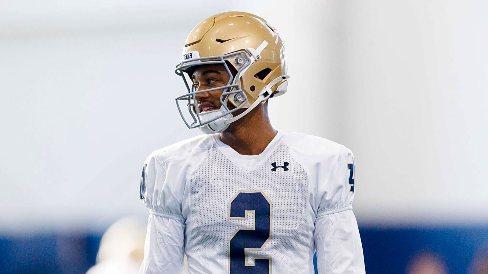 Leonard Moore Named A Walter Camp Preseason All-America