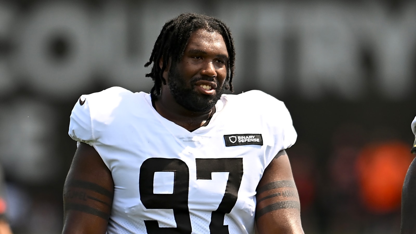 Jets Bolster D-Line, Make Deal for DT Jowon Briggs