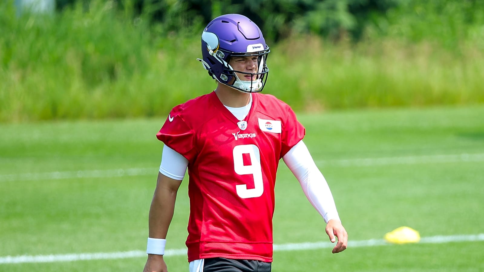 ‘Zero Real NFL Snaps’: NFL Expert Raises Alarm on Vikings’ QB Red Flag