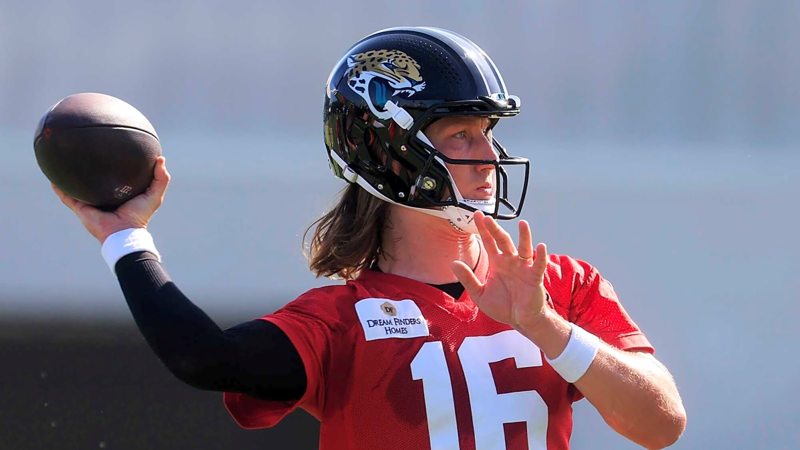 AFC Notes: Trevor Lawrence, Cam Ward, Jaguars, Steelers, Titans