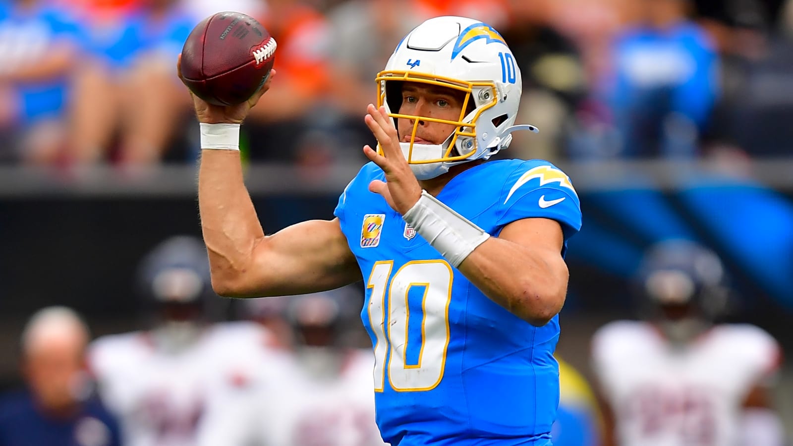 Report shares Chargers have no plans to trade QB Justin Herbert; here's why they should reconsider
