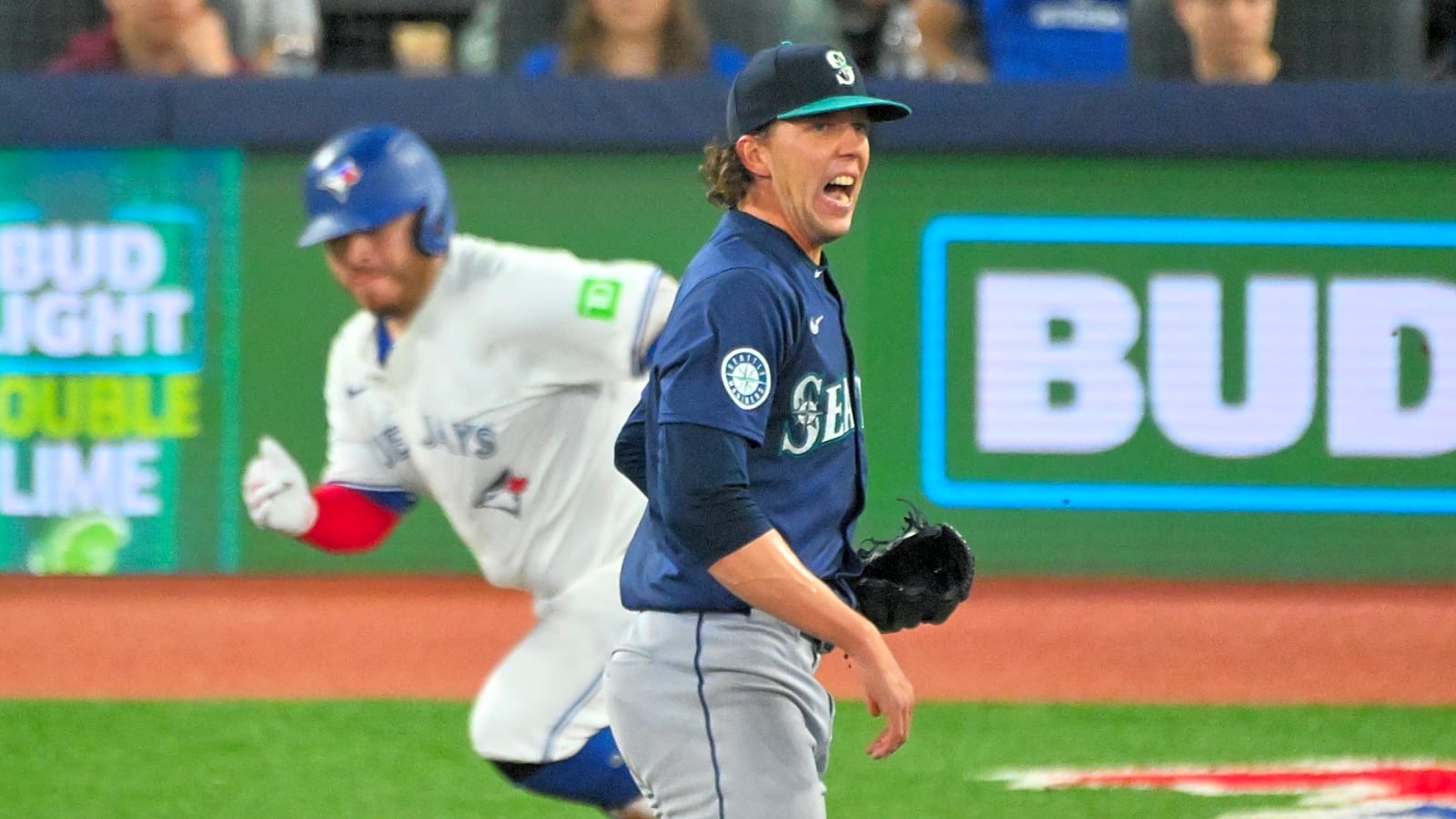 Seattle Mariners&#39; Ace Listed as One of Game&#39;s Best Pitchers This Season