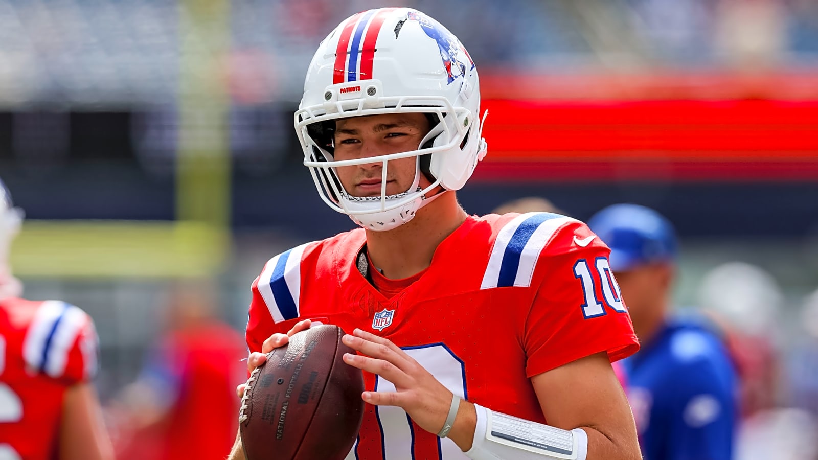 Patriots have Drake Maye concern after T.J. Watt comments