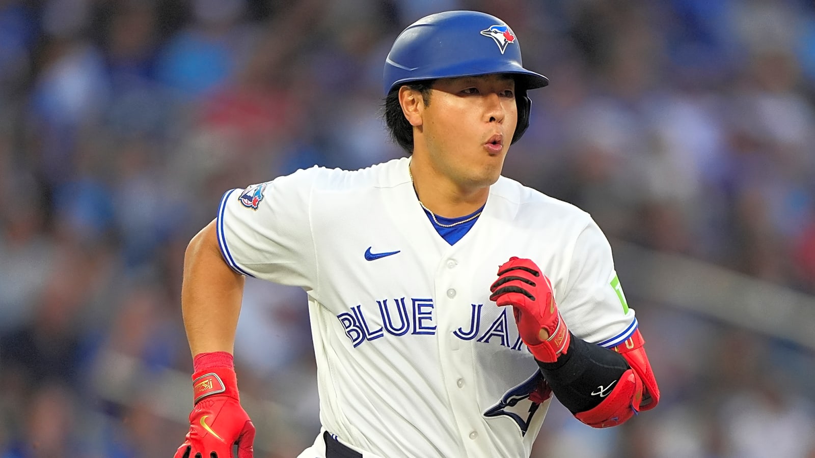 Blue Jays' Kazuma Okamoto earns June AL Rookie of the Month award