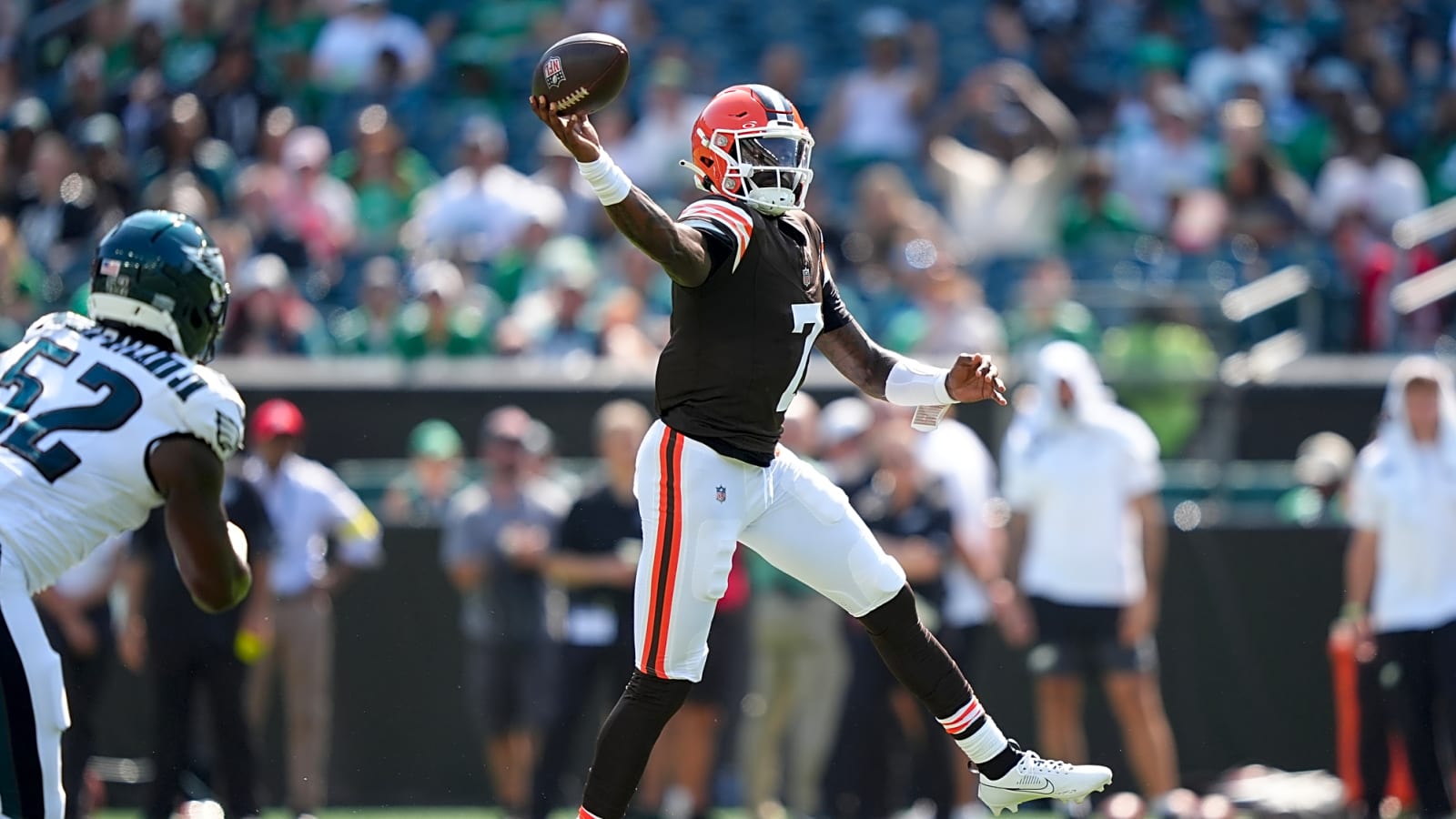 Browns Releasing QB Tyler Huntley