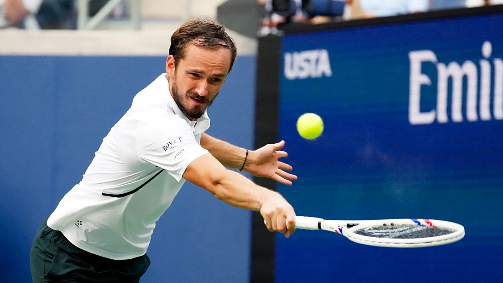 ATP roundup: Medvedev, Davidovich Fokina win titles in China