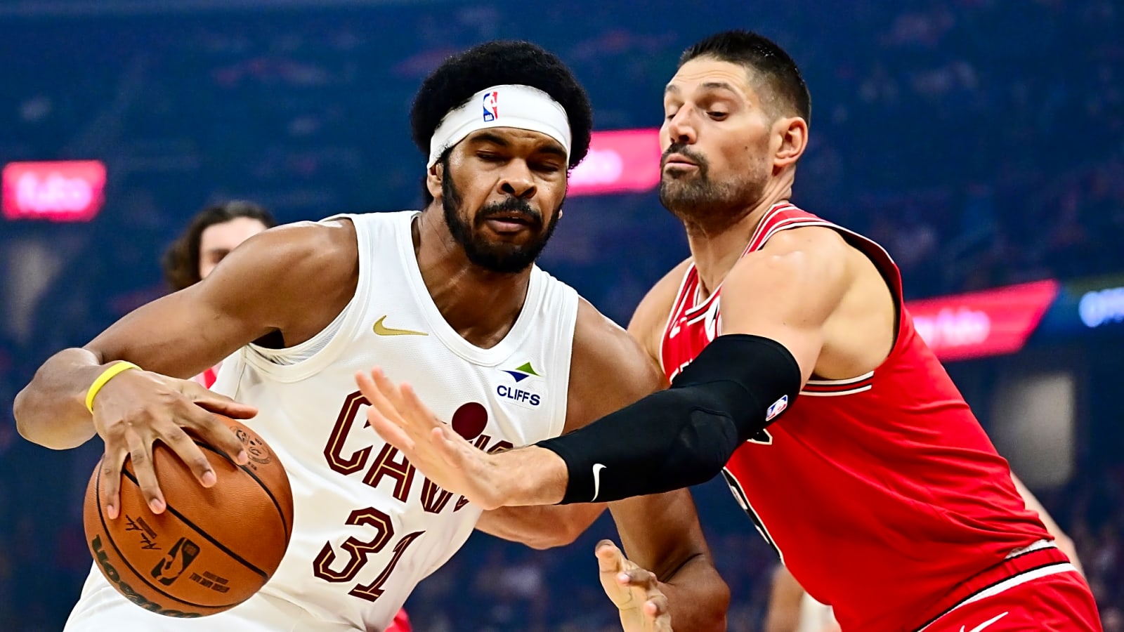 Nikola Vučević Leads Bulls to Victory Over Pistons in Season Opener