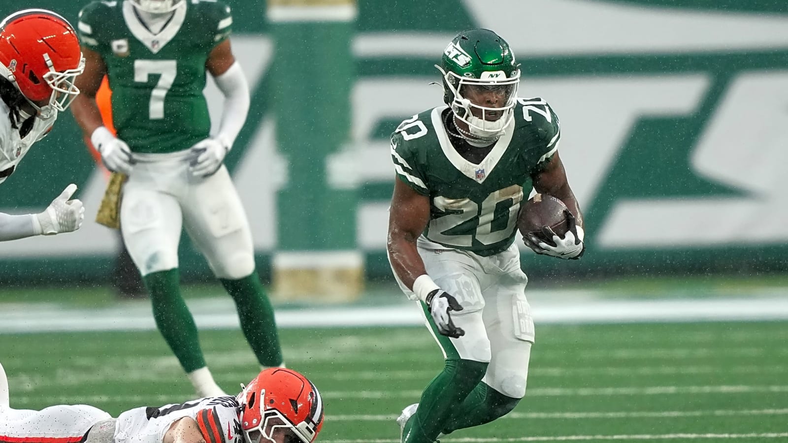 Jets Inactives vs Patriots: Breece Hall Out Again