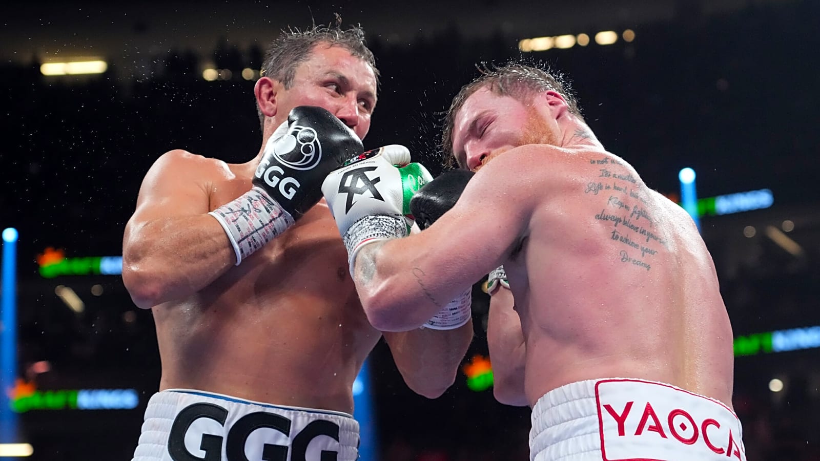 Canelo Alvarez vs Terence Crawford: Roy Jones Jr Weighs In
