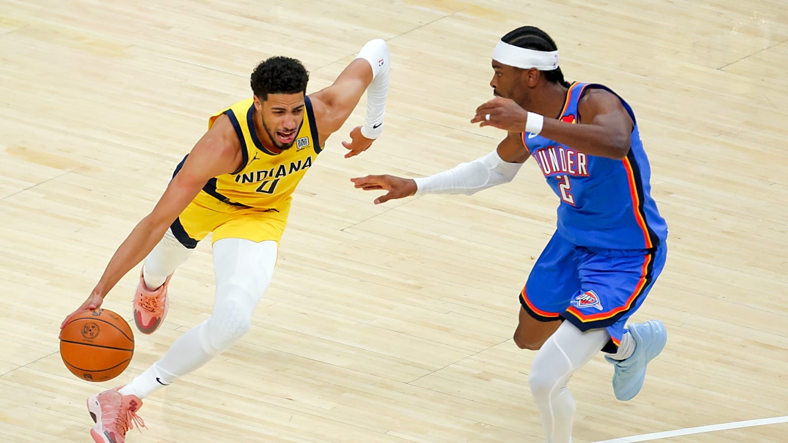  Tyrese Haliburton suffered torn right Achilles tendon