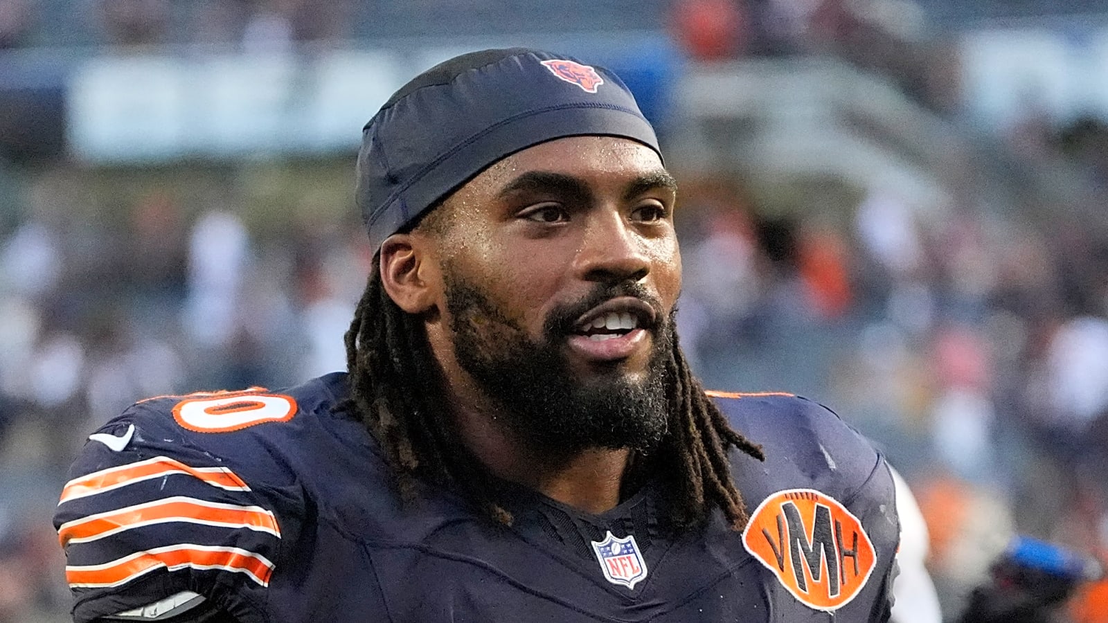 PFF gives grade for Chicago Bears re-signing Braxton Jones