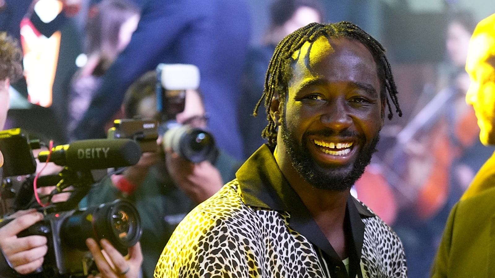 Canelo vs Terence Crawford: Dan Rafael Reveals Likely Venue and Broadcaster