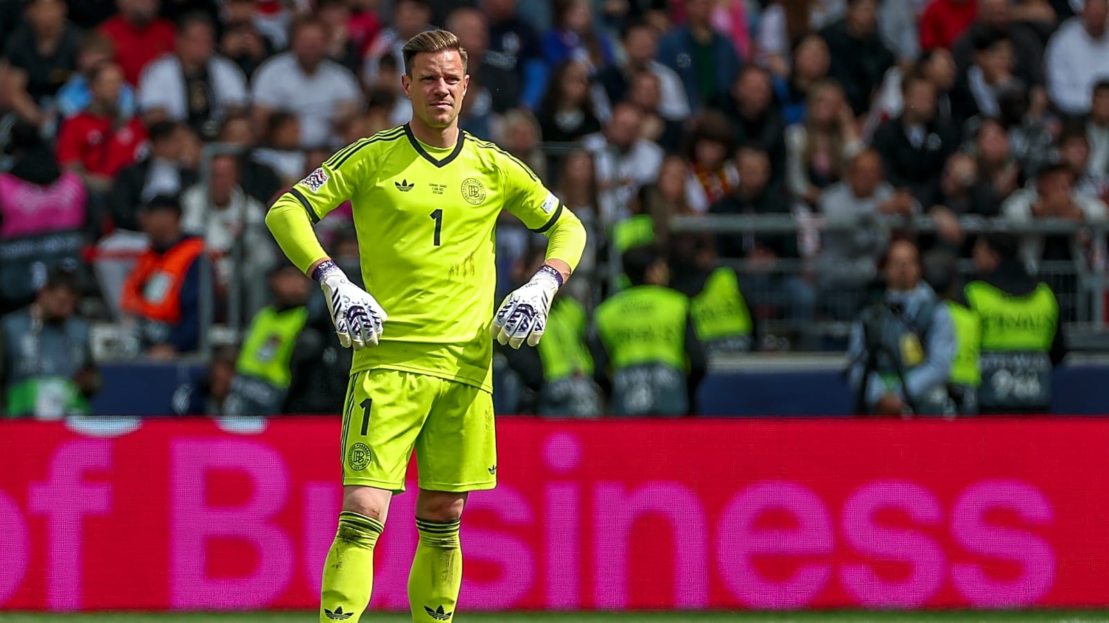 Is Barcelona icon the solution to the £47.2m Manchester United problem?