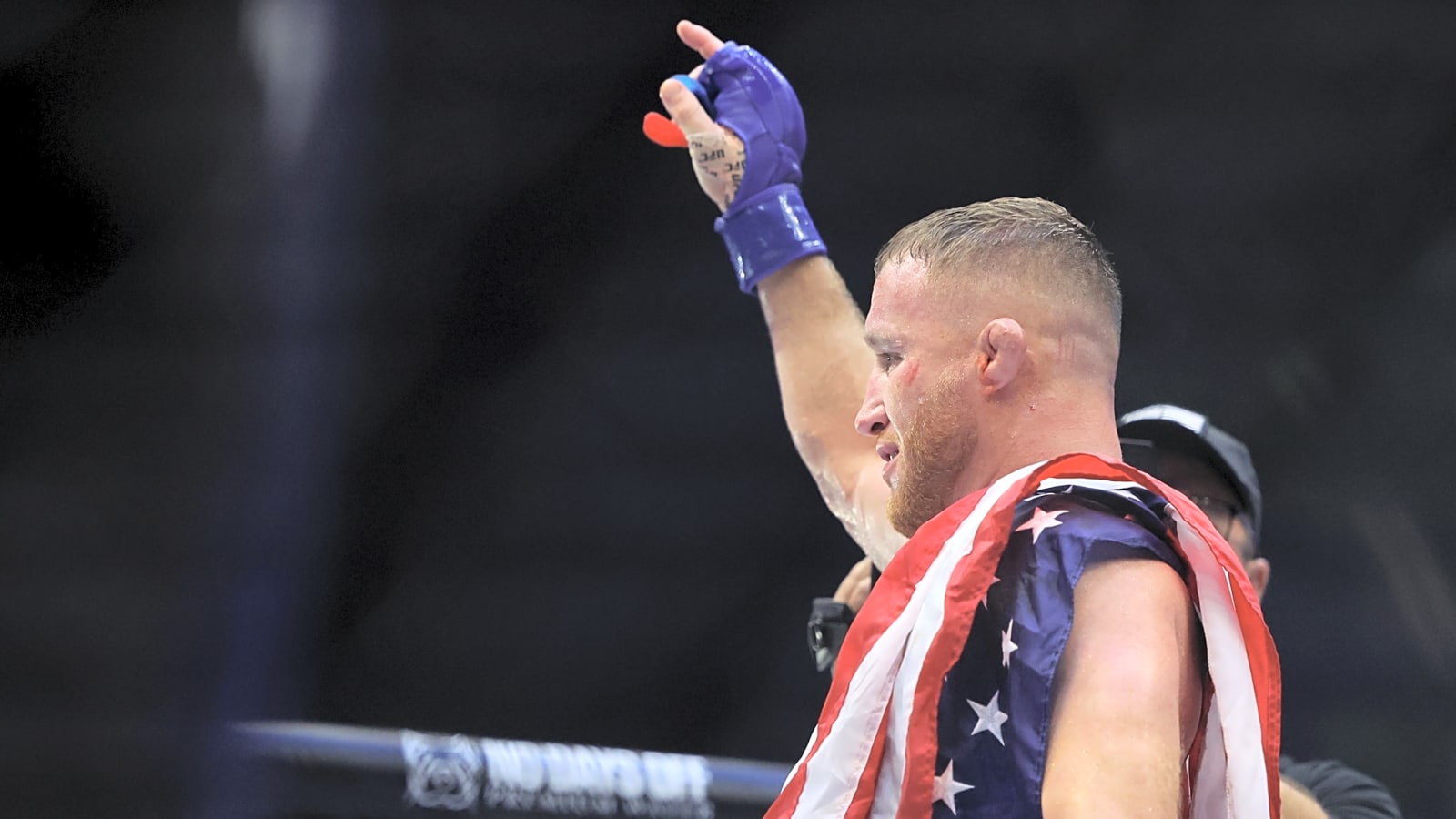 Justin Gaethje Stops Ilia Topuria, Wins UFC Lightweight Title