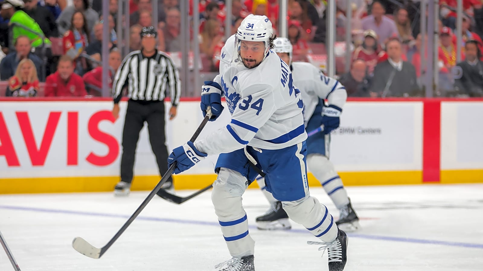 Toronto Maple Leafs: A change in on-ice leadership is needed