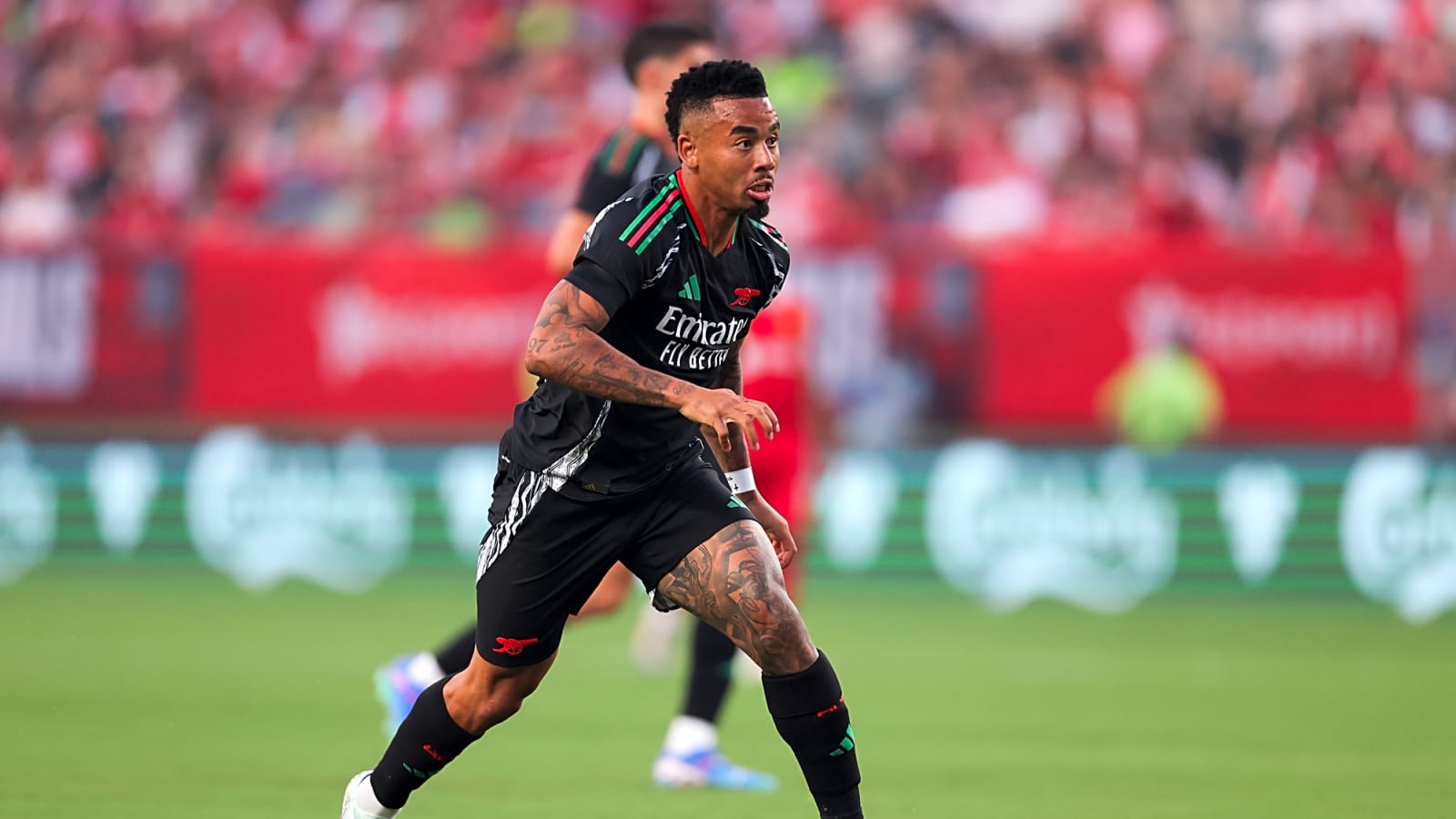 Sources: £265,000 per week Arsenal star is increasingly likely to leave this summer