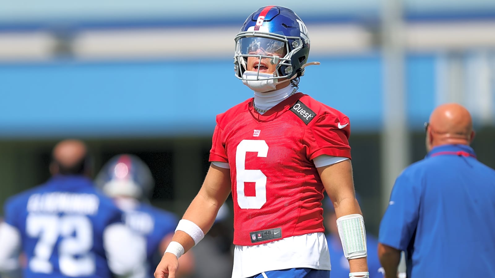 Jaxson Dart had worst start imaginable at Giants training camp