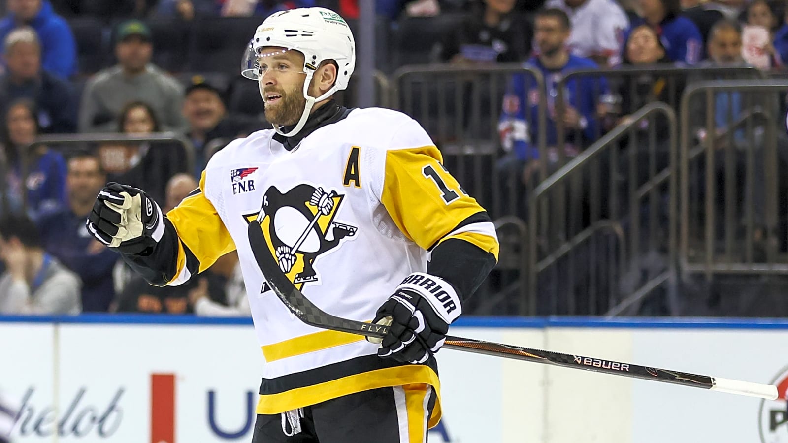 Penguins Shopping Bryan Rust, Rickard Rakell