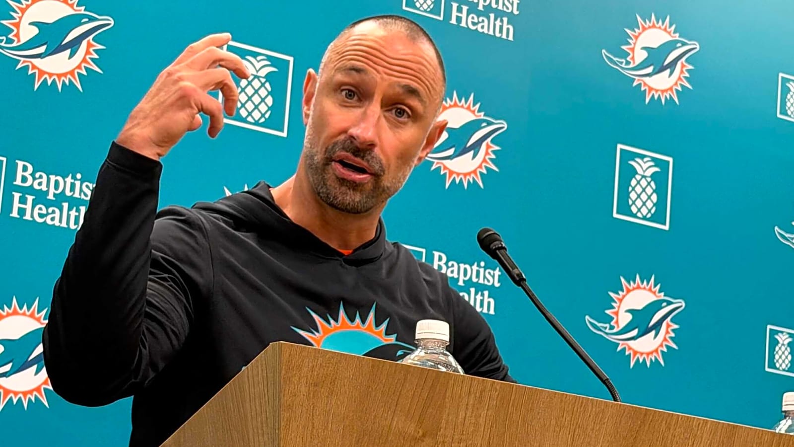 Chris Simms Mock Draft has Dolphins Taking