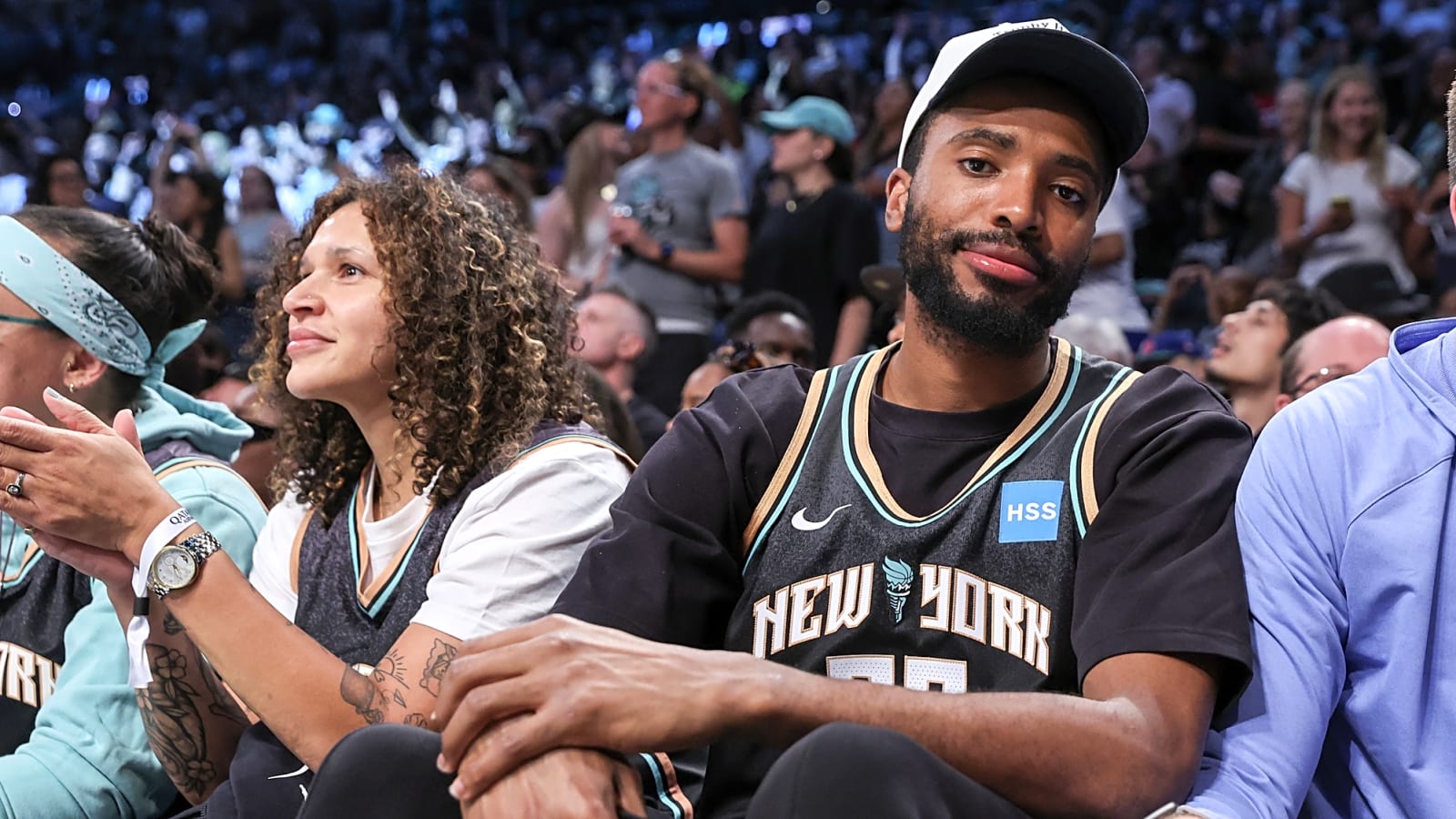 Rumor: Knicks Hope To Sign Mikal Bridges To Extension