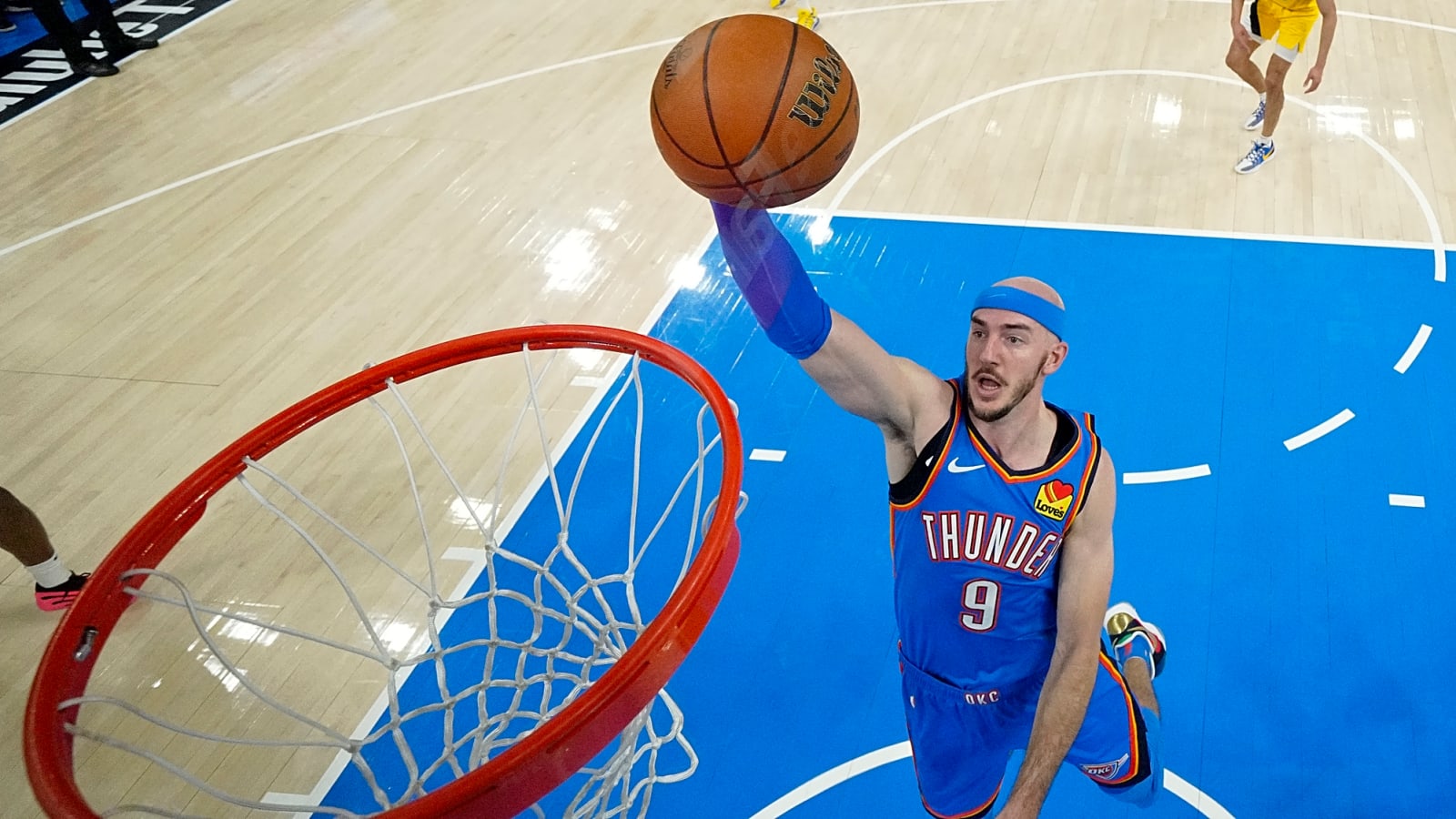 Alex Caruso throws shade at Lakers’ 2020 bubble championship