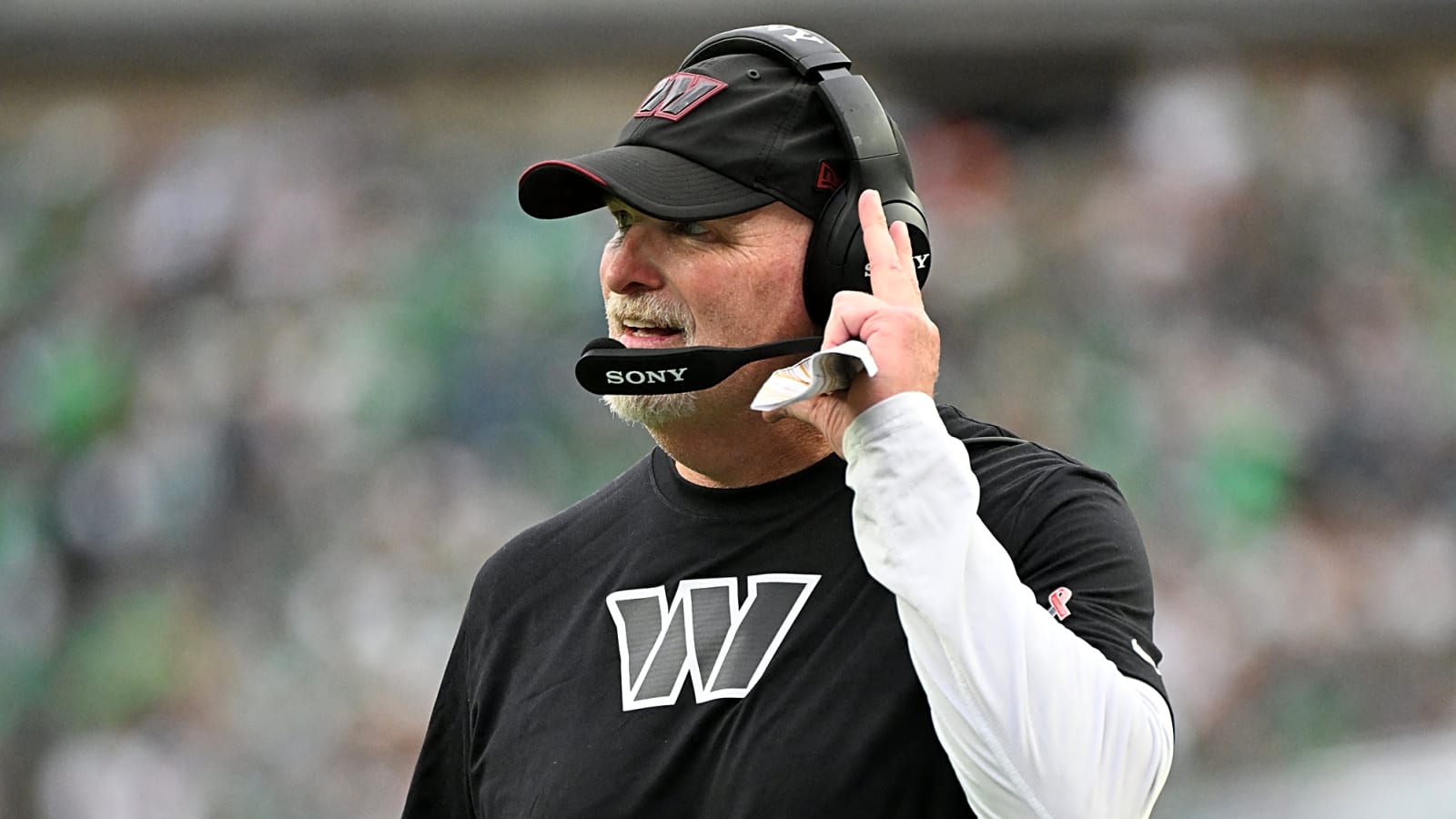 Dan Quinn leaves door open to major change after Jayden Daniels injury