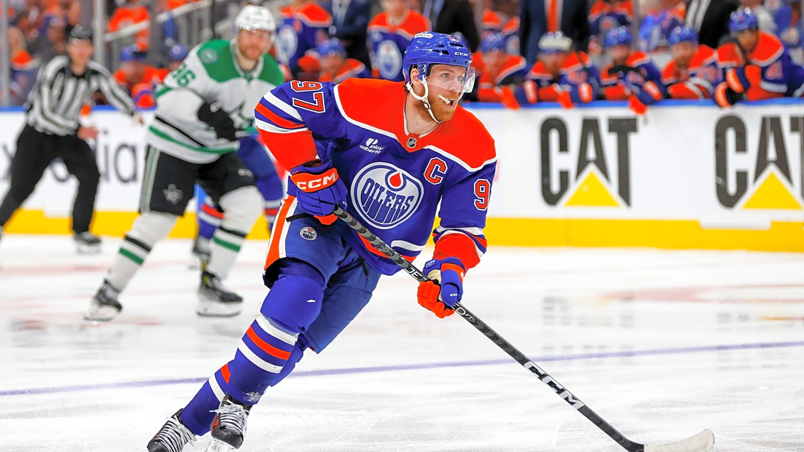 Connor McDavid Exits Practice Suddenly Following Unexpected Talk with Coaching Staff