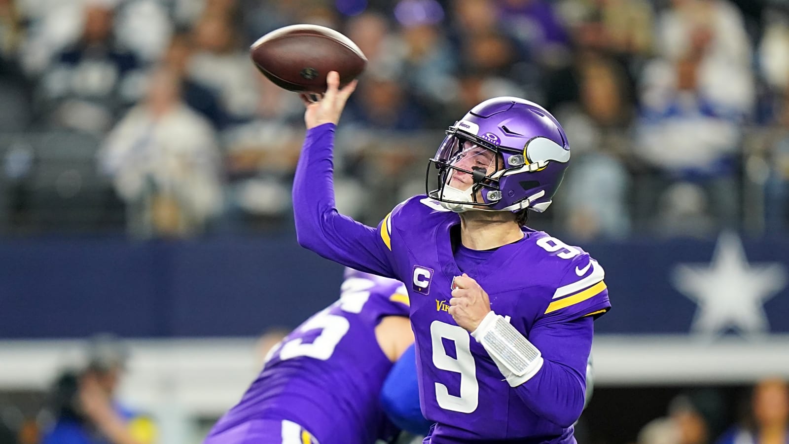 JJ McCarthy shows up Cowboys with ‘Griddy’ dance into the end zone on ‘SNF’