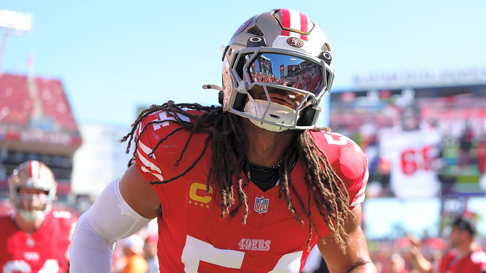 Tez Johnson had the craziest reaction to Fred Warner’s dislocated ankle