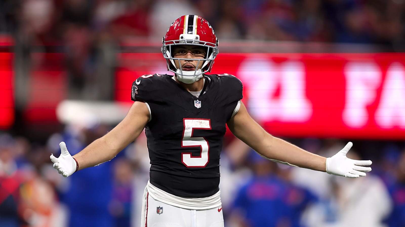 Drake London’s Hip Injury Has Atlanta Falcons Fans Sweating Before Miami Dolphins Showdown