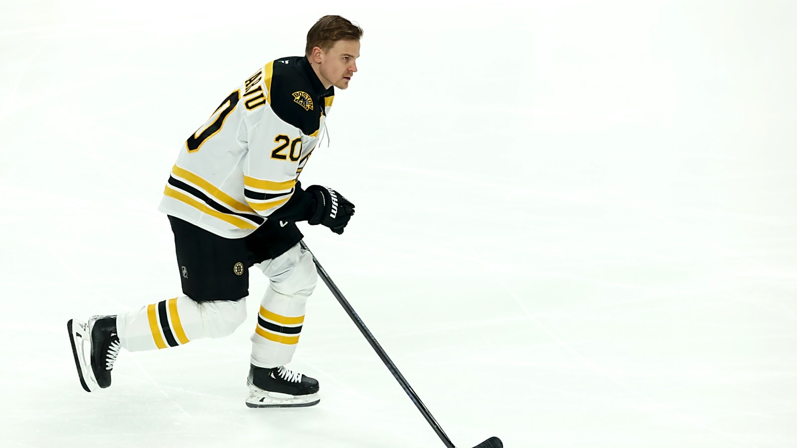 Bruins are having extension talks with veteran defenseman