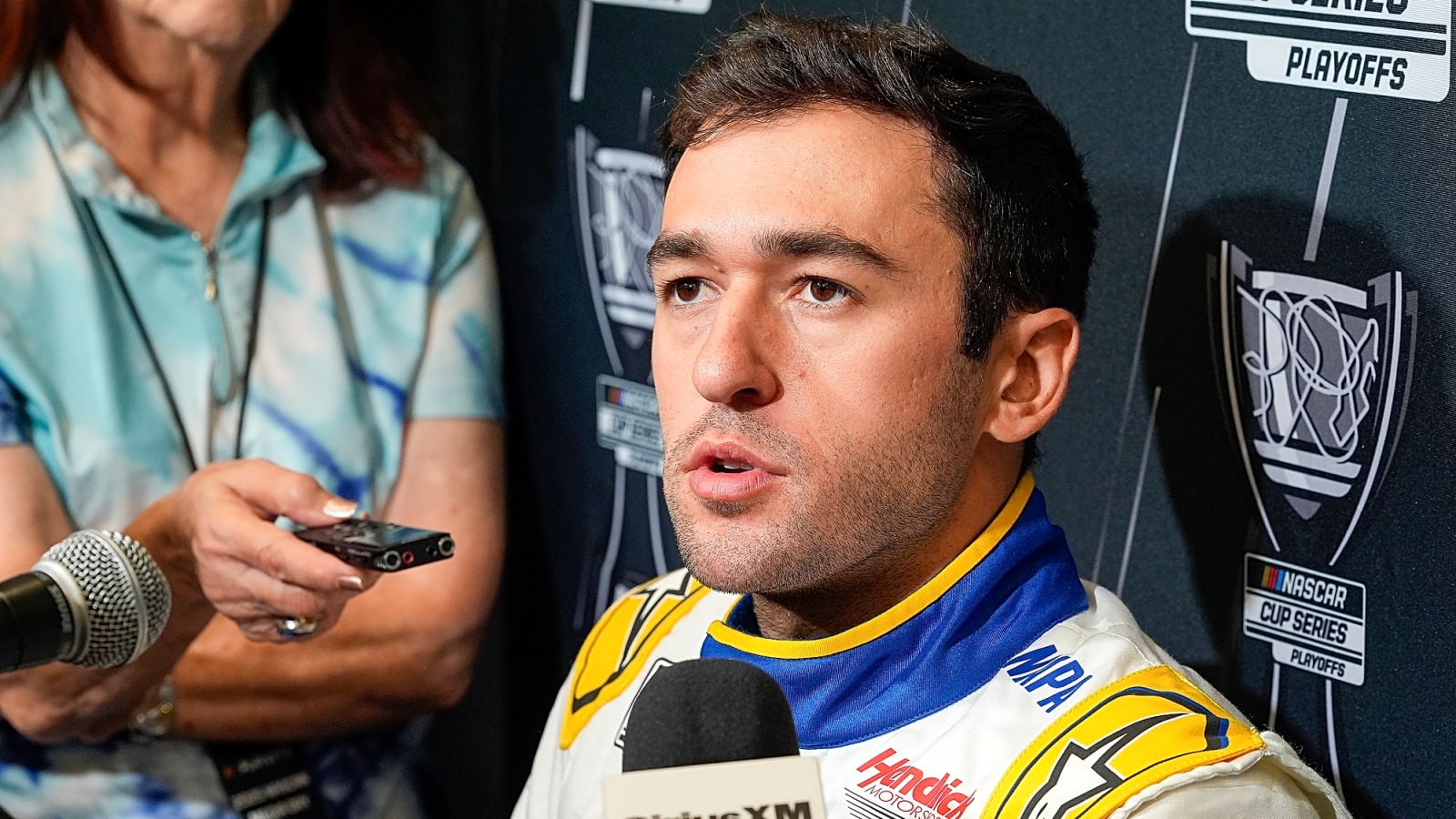 How Dale Earnhardt Jr. Helped Chase Elliott Claim the No. 9 and Continue His Father Bill Elliott’s NASCAR Legacy
