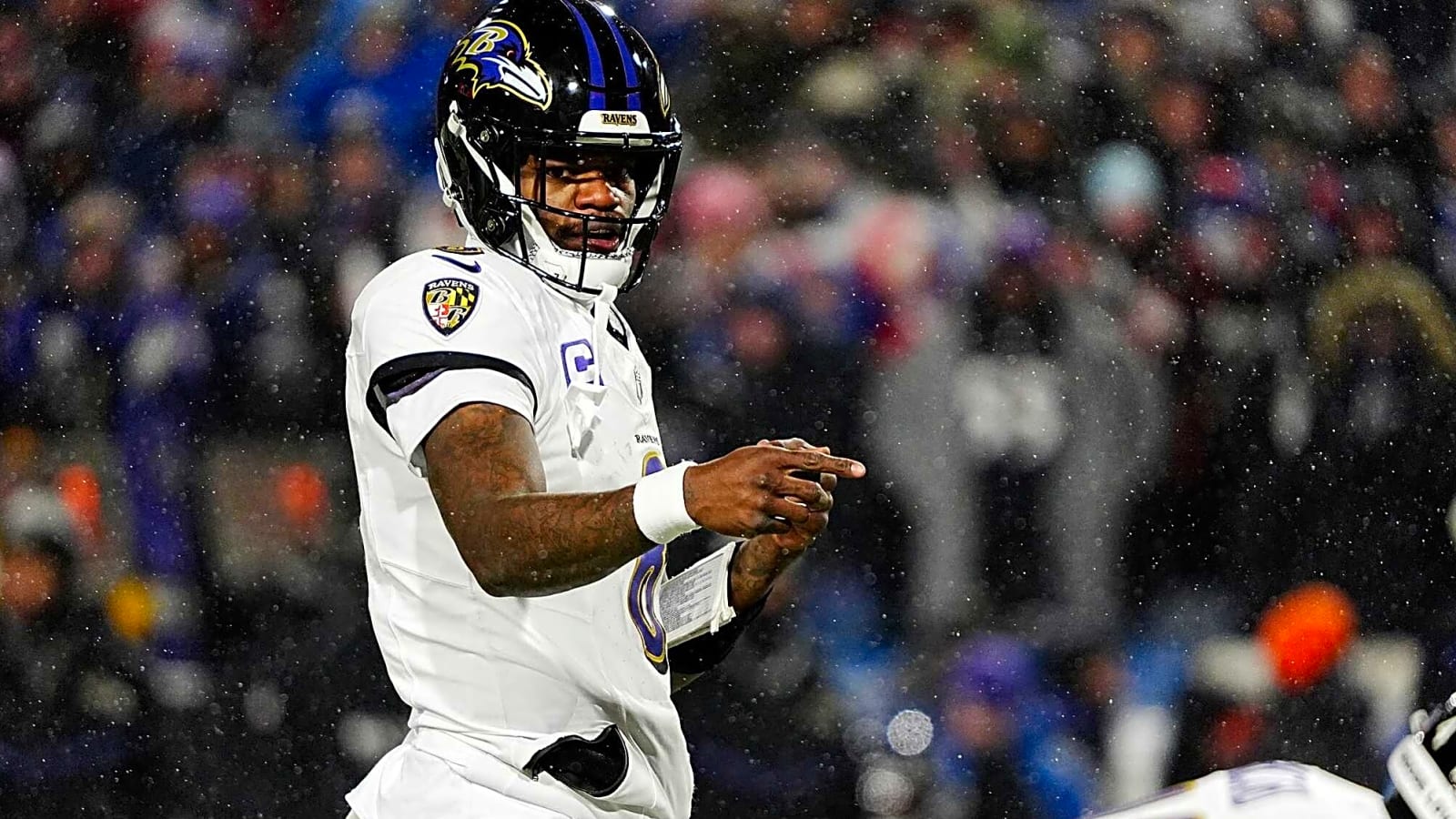 Ravens&#39; Lamar Jackson Offers &#39;Dope&#39; Four-Word Scouting Report on DeAndre Hopkins Signing