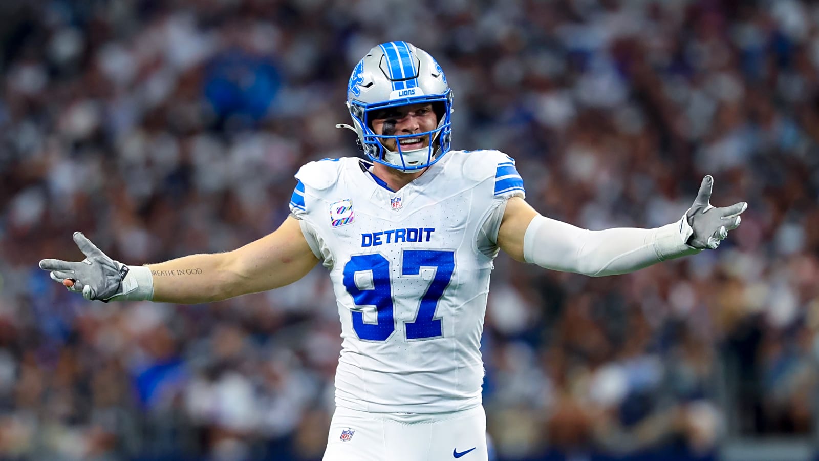 NFC Notes: Aidan Hutchinson, Matthew Golden, Bears, Lions, Packers