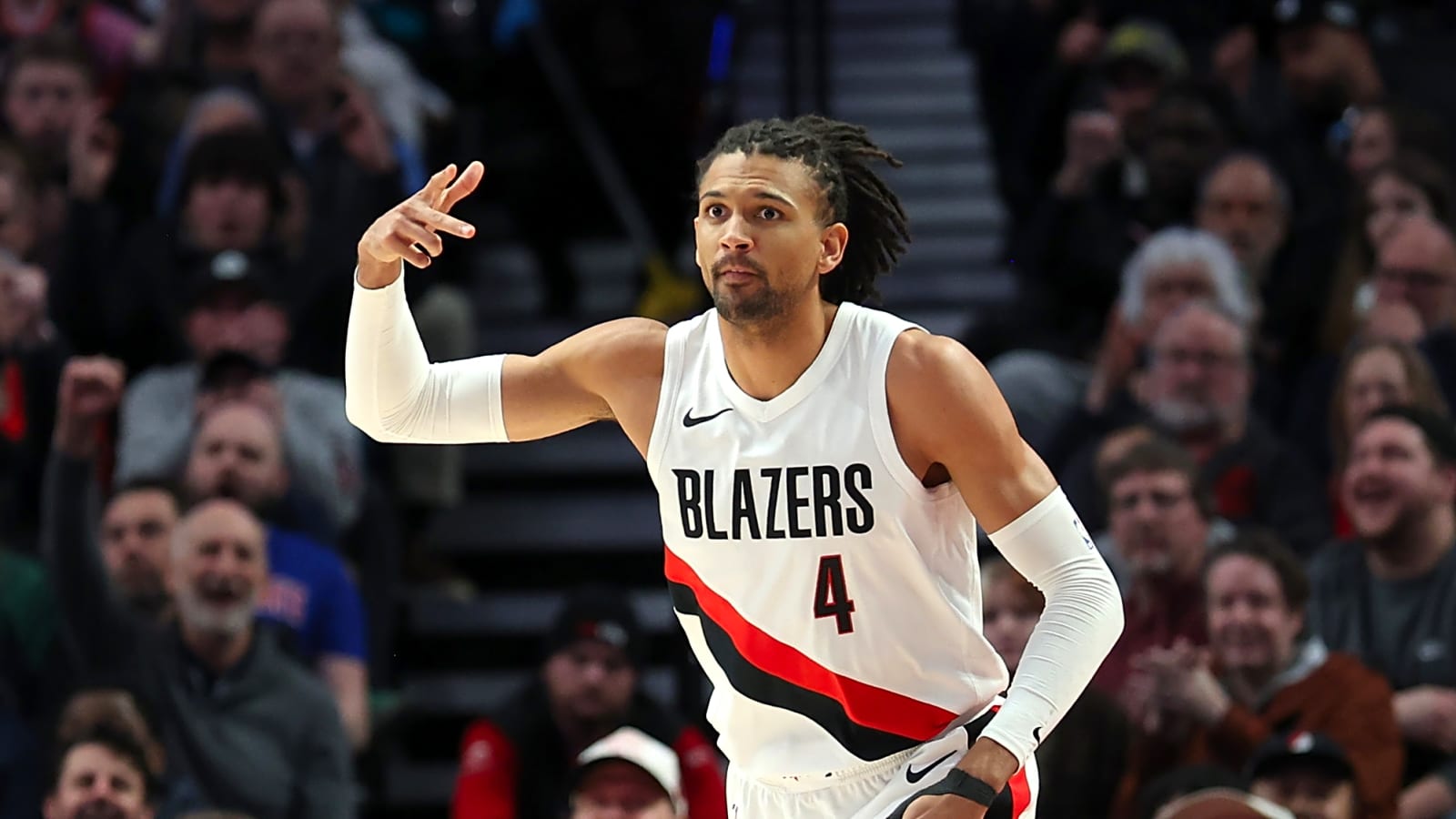 Lakers sign former All-Defense team member to 1-year deal