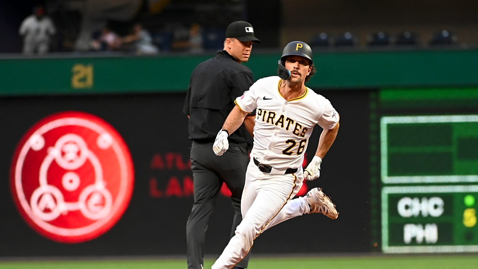 Kansas City Royals Acquire Frazier from Pittsburgh Pirates