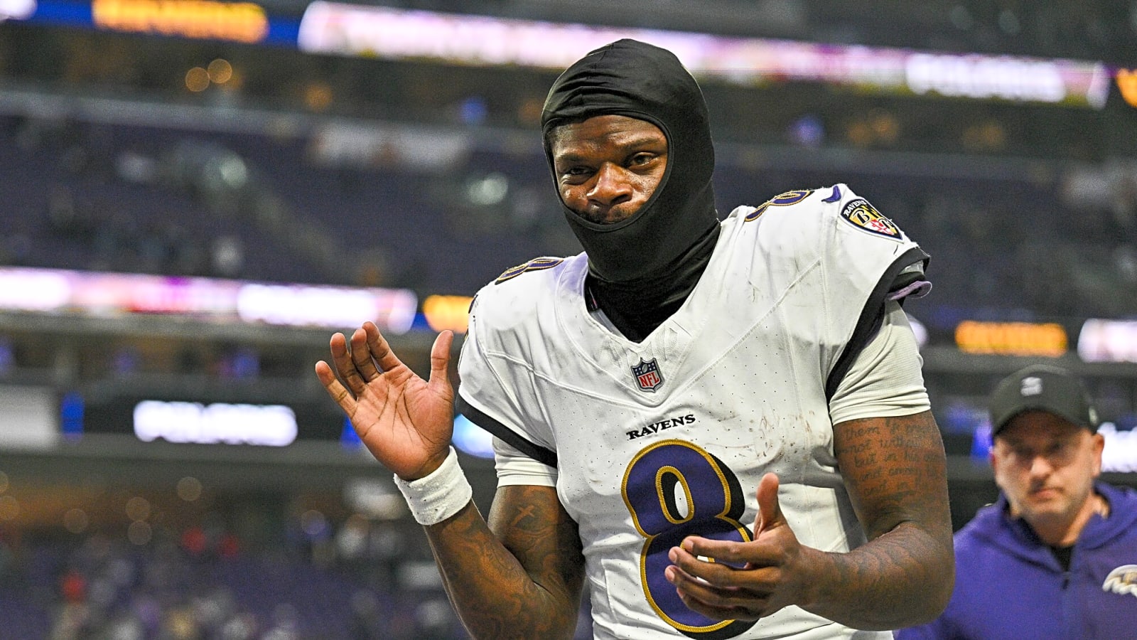 Lamar Jackson injury update: Adam Schefter shares latest after missed practice for Ravens’ QB